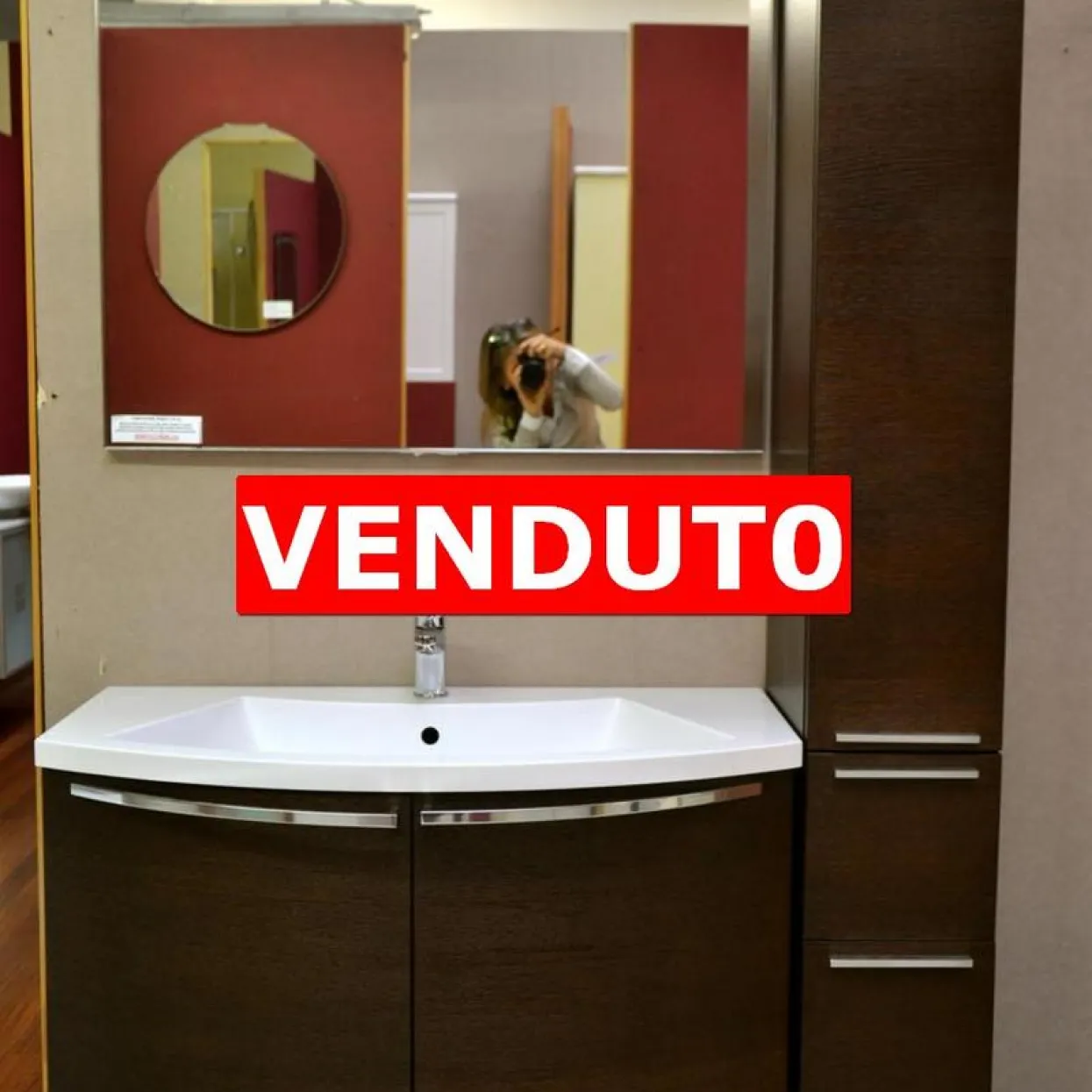 Nell'immagine si vede un mobile bagno Arbi da F.lli Pellizzari