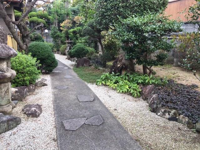 giardino giapponese vialetto