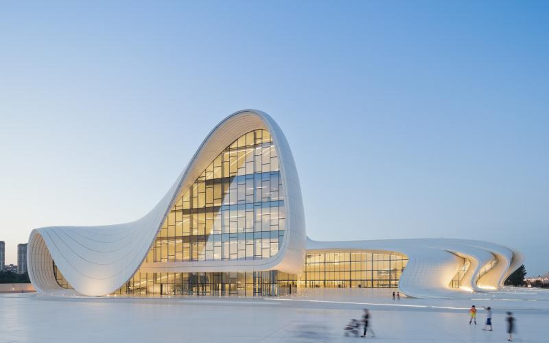 Heydar Aliyev Center, Architetto Zaha Hadid, Baku