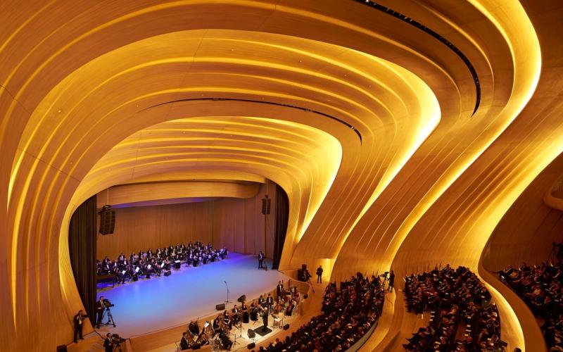 Heydar Aliyev Center, Architetto Zaha Hadid, Baku