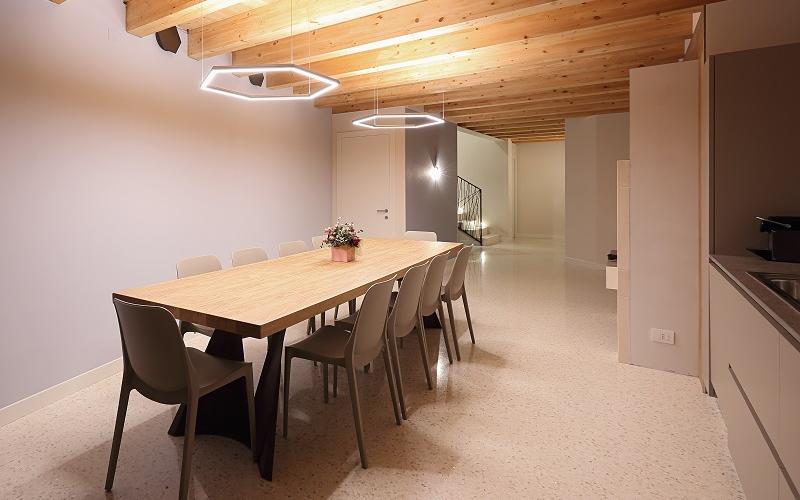 casa moderna arredo pavimenti interni negozio arredamento piastrelle Vicenza provincia