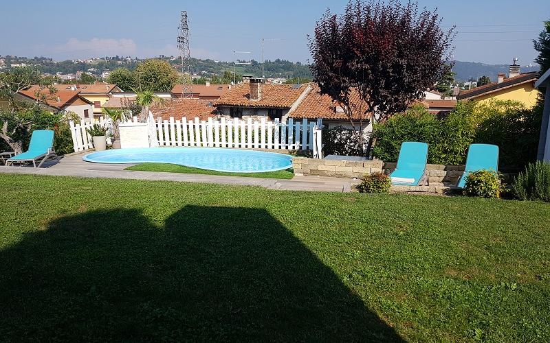 esterno giardino piscina interrata pavimenti esterni Vicenza