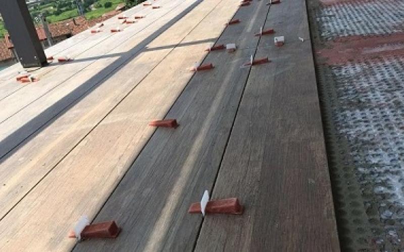impermeabilizzazione terrazzo pavimento gres effetto legno vicenza