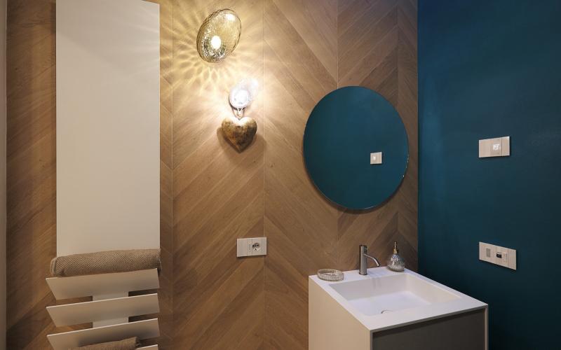 small bathroom wood Vicenza