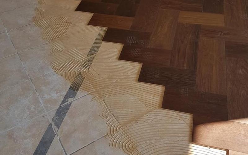 pavimento in legno su piastrelle in ceramica posa Vicenza