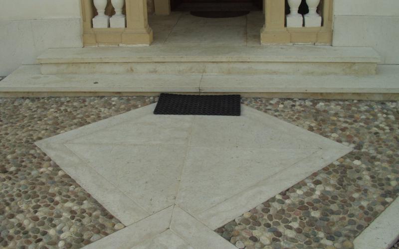 Stone and pebble floor in Vicenza
