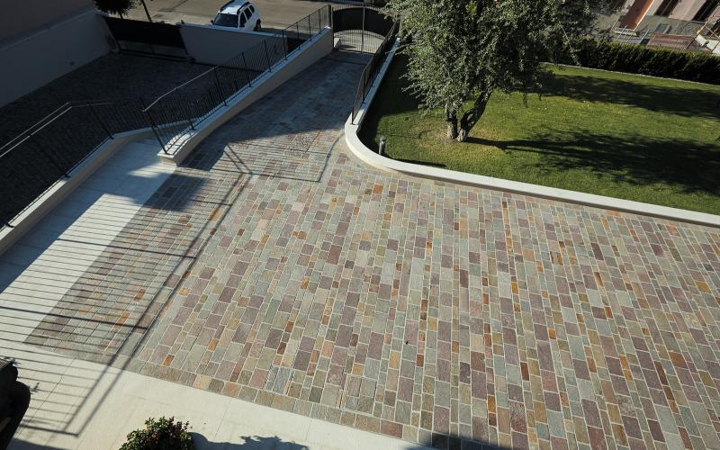 Porphyry for external floors in Vicenza