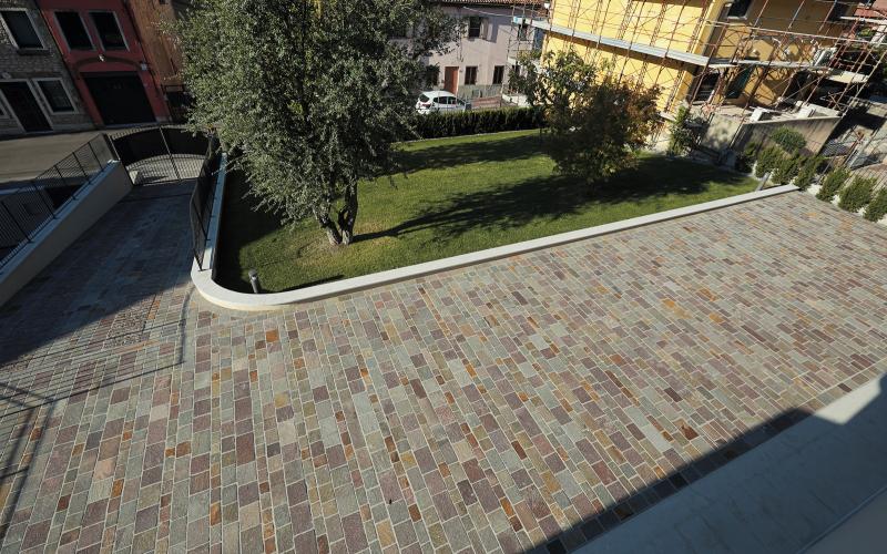 Porphyry outdoor paving in Vicenza