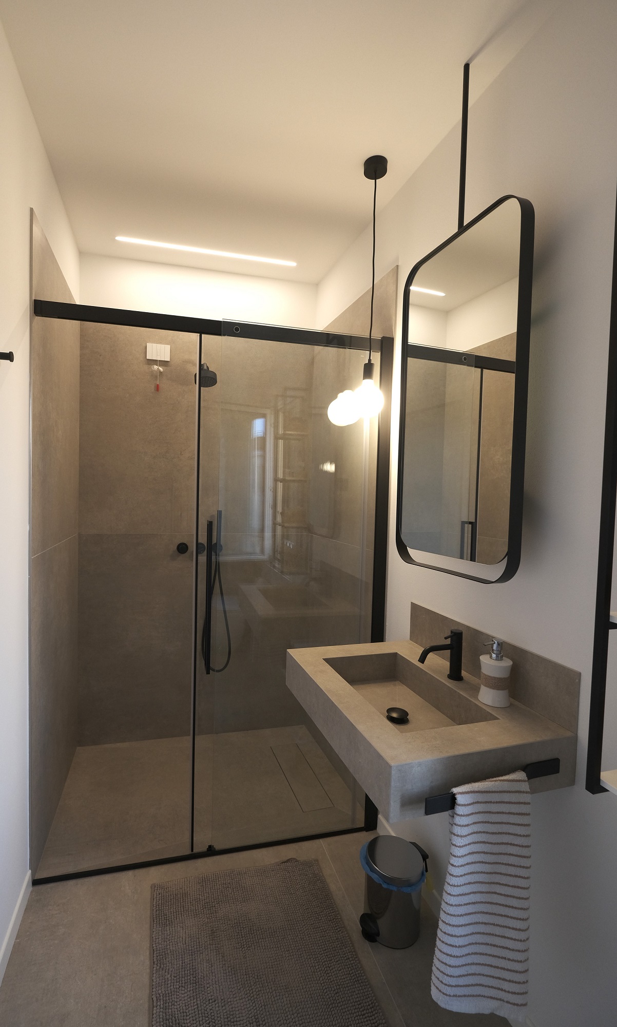 arredamento bagno black