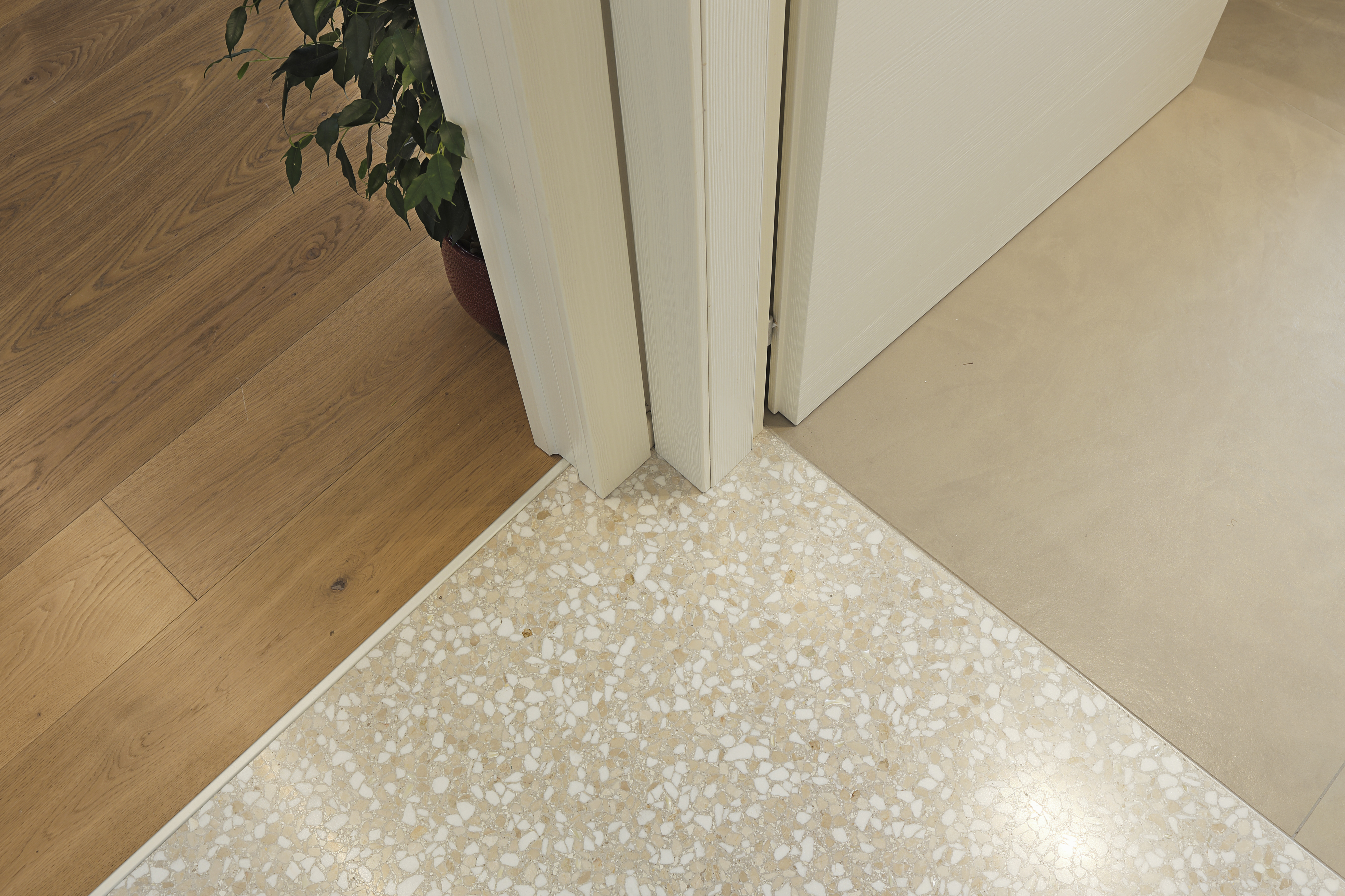 pavimenti interni dettagli