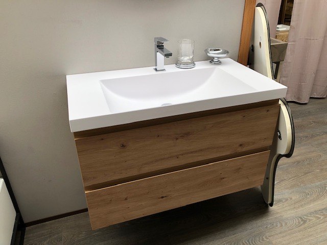 Mobile bagno laminato cortina piano in resina