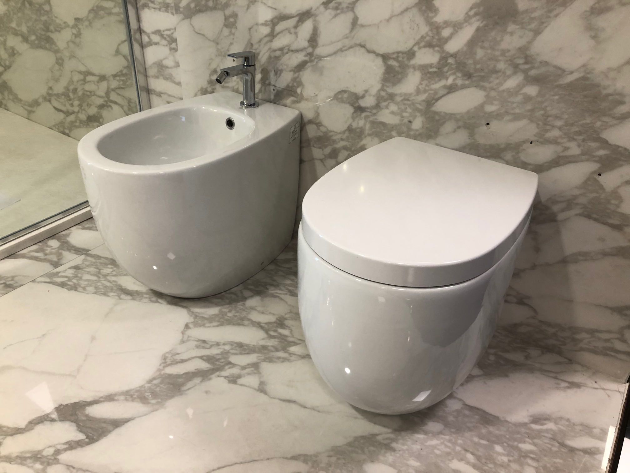 Sanitari Nic design milk pellizzari fratelli