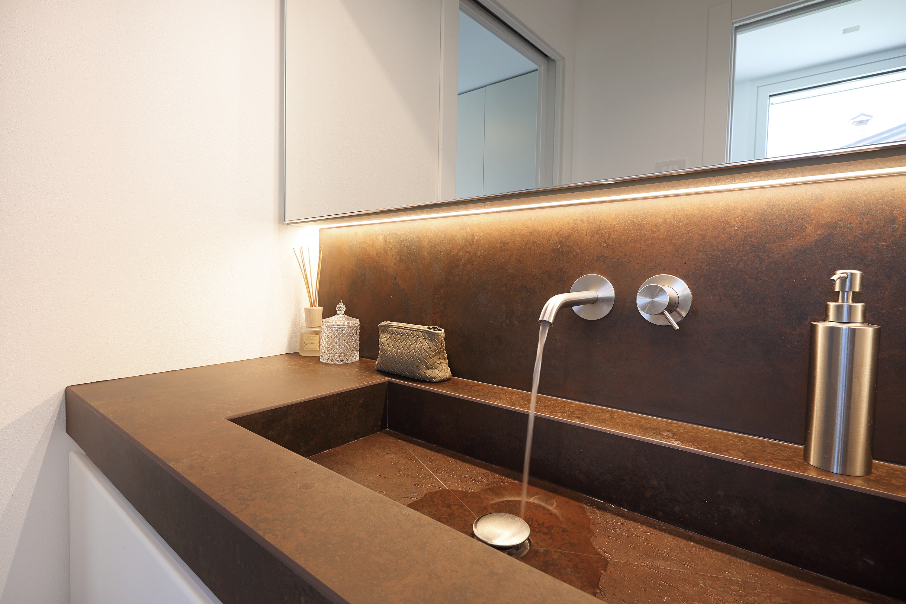 lavabo bagno in gres effetto corten vicenza