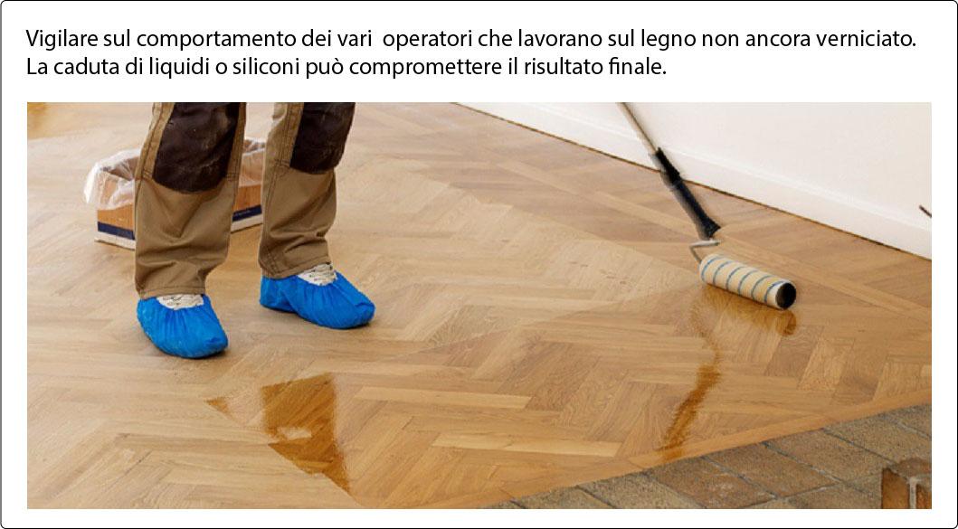 Verniciatura del parquet: problemi da evitare