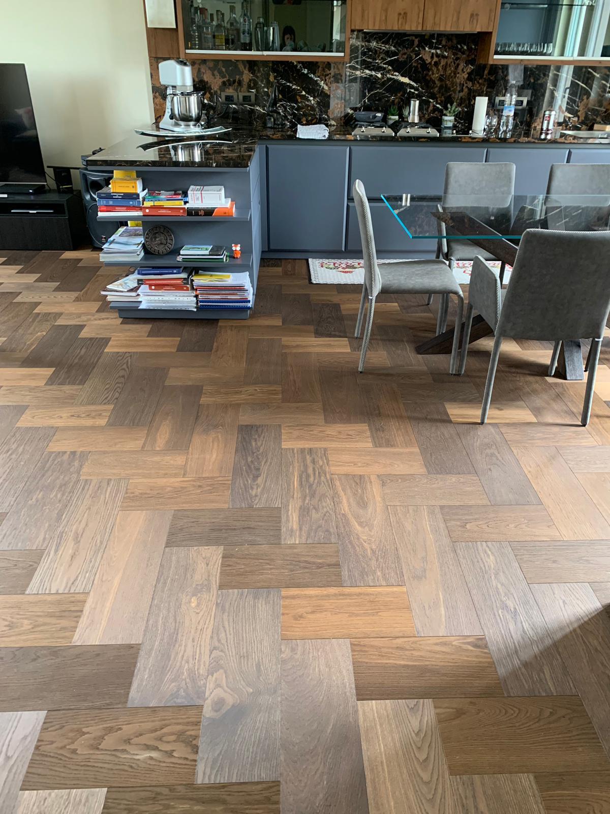 Un parquet di Rovere Scuro posato in una casa di Vicenza 